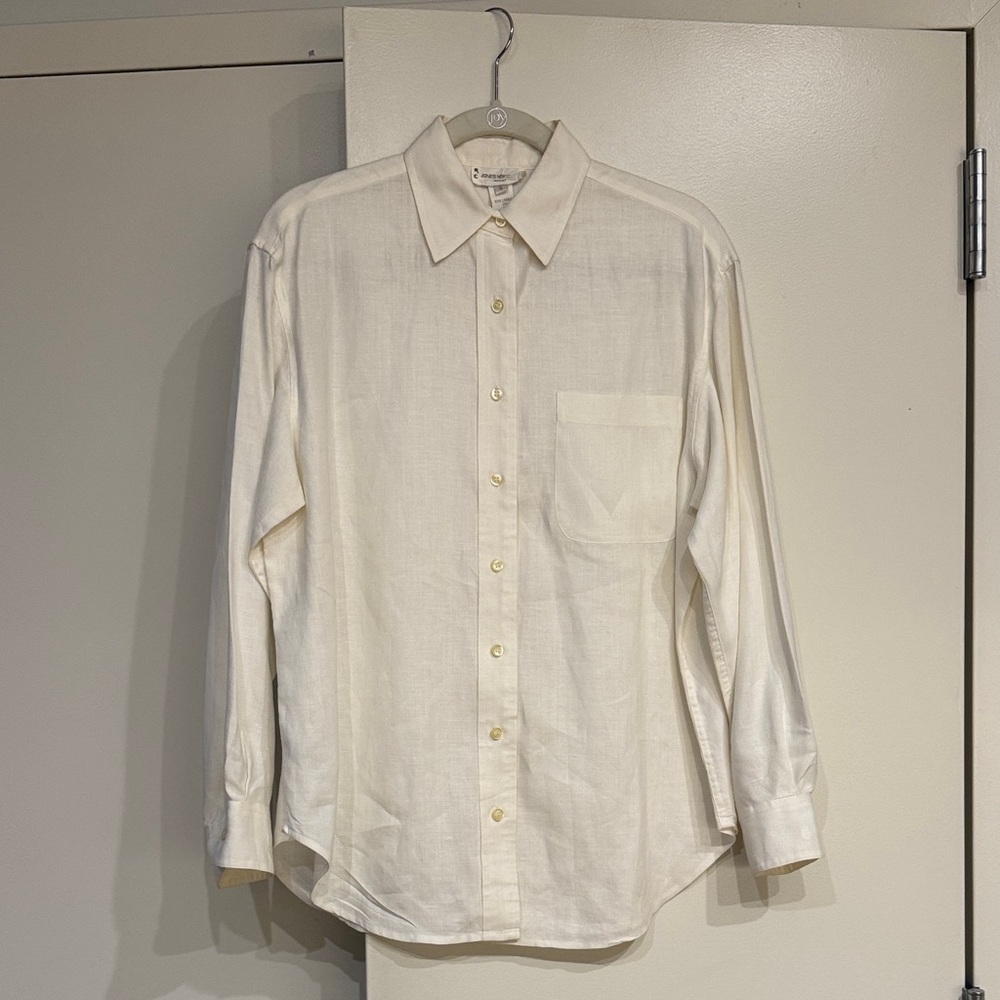 Vintage 100% Linen Jones New York Button Down Shirt in Cream, size S
